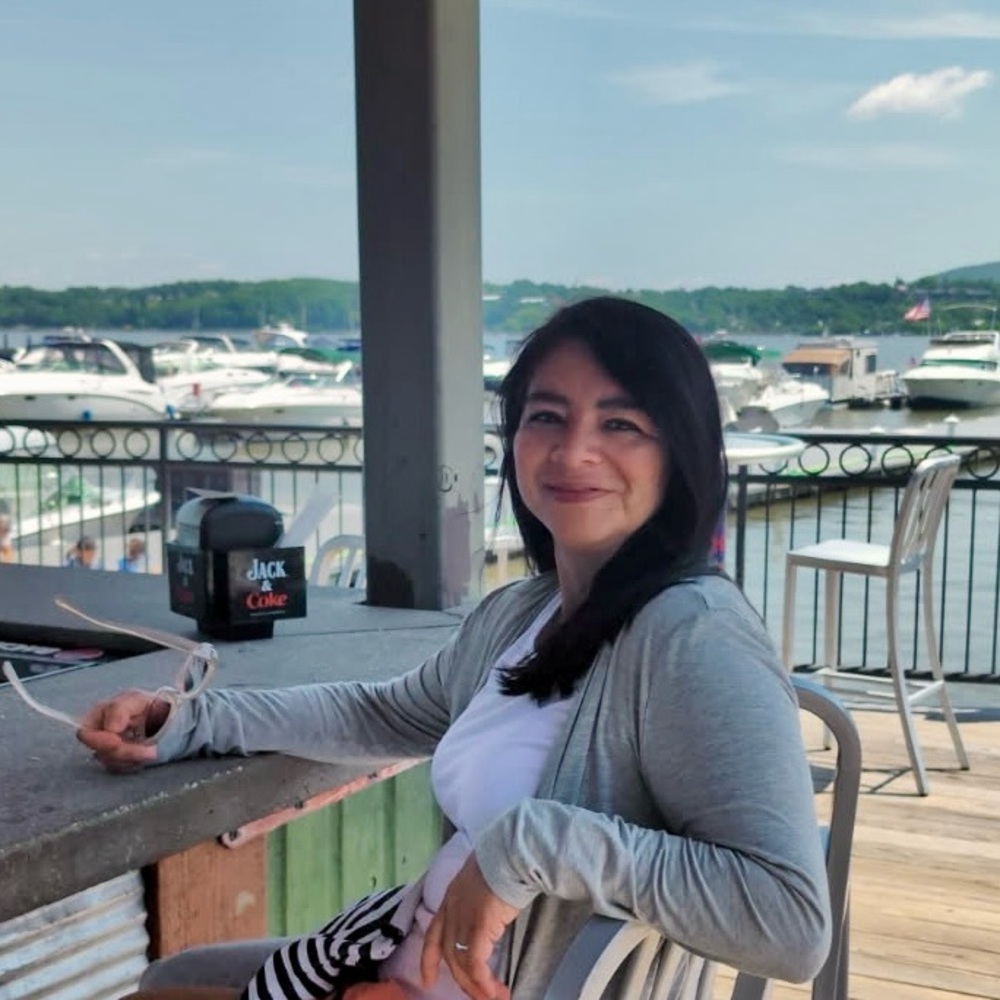 Meet your Posher, Jennie